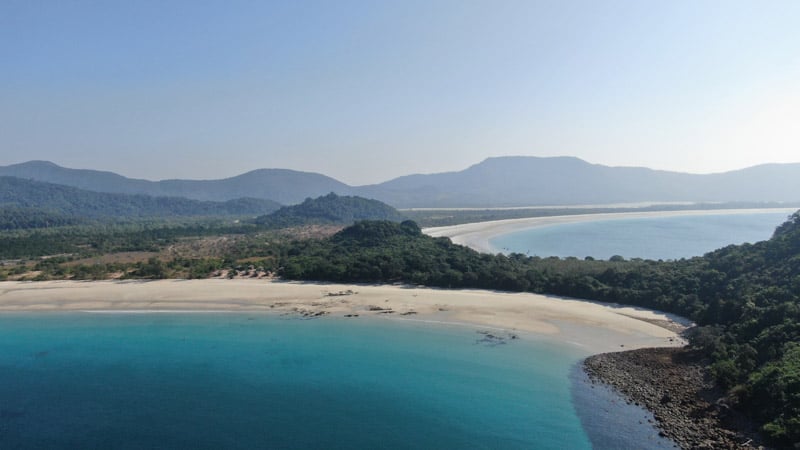 sin htauk beach en la peninsula de dawei, myanmar